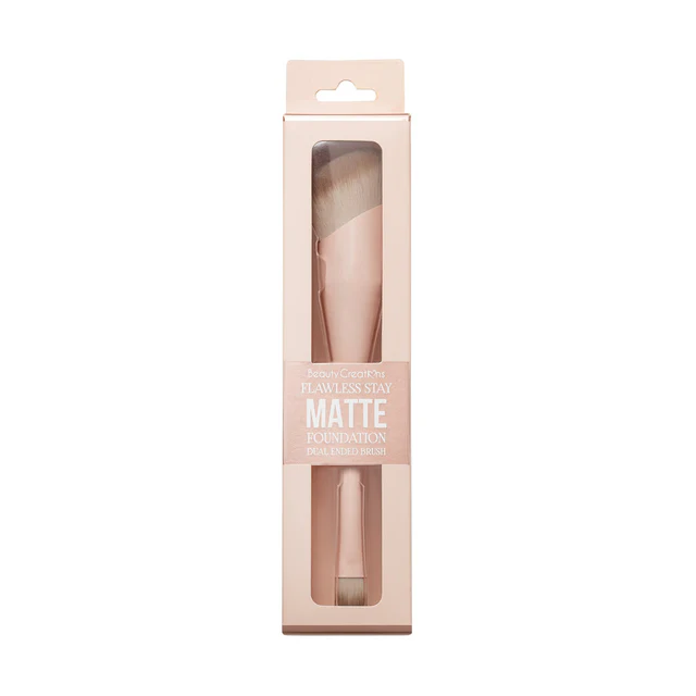 BROCHA CON DOBLE PUNTA PARA MAQUILLAJE IMPECABLE