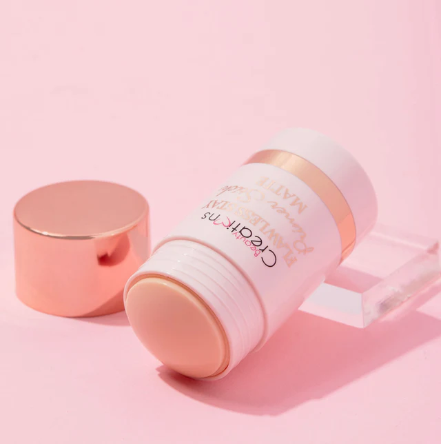 FLAWLESS STAY PREBASE EN BARRA