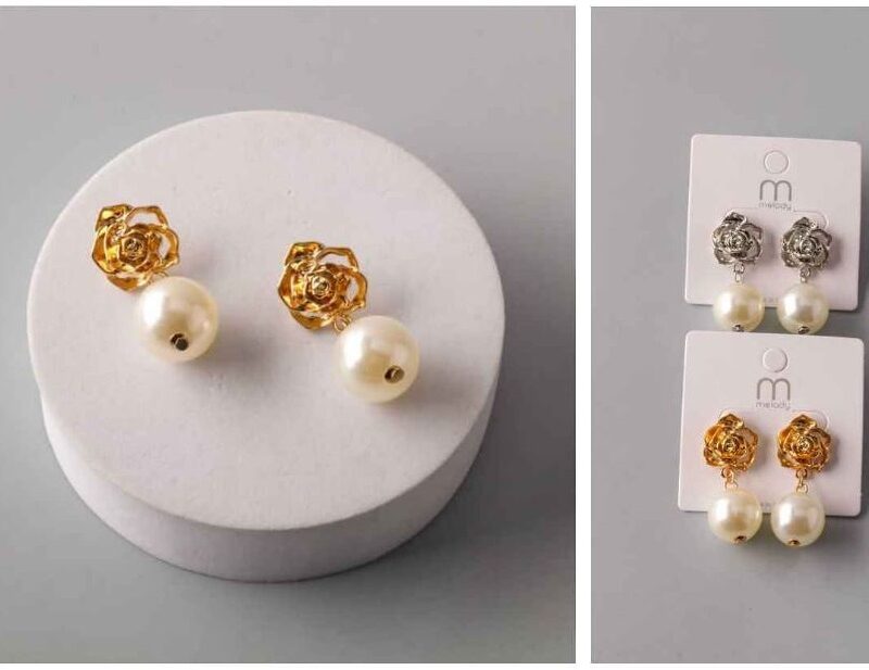 PAR DE ARETES CON DISEÑO