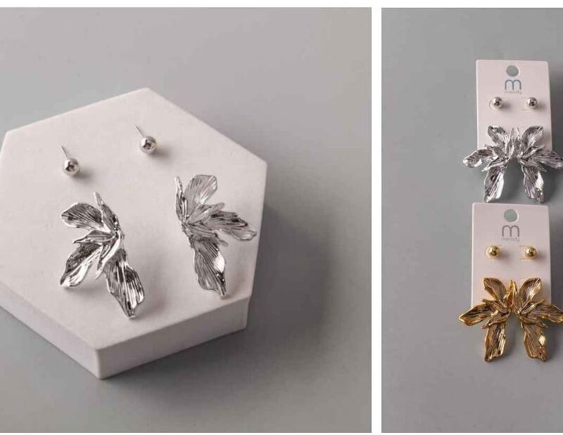 PAR DE ARETES CON DISEÑO