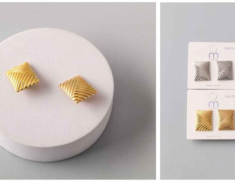 PAR DE ARETES CON DISEÑO